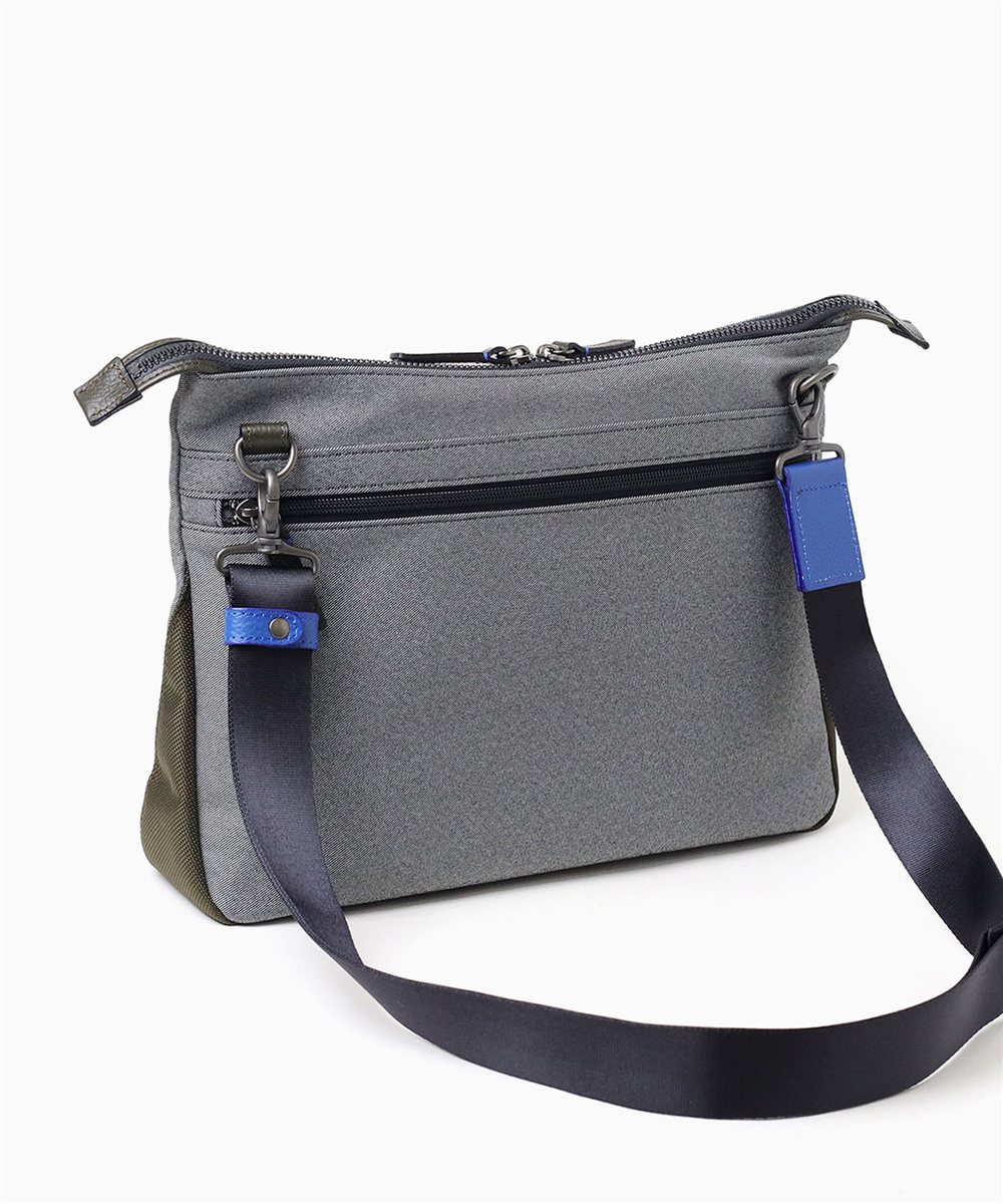 ランバン オン ブルー ラナ ショルダーバッグ A4