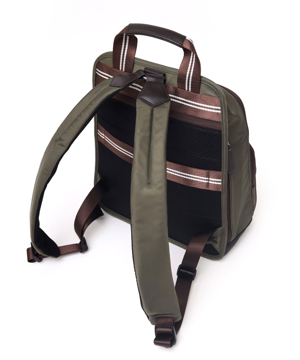 カステルバジャック コロIV リュック A4