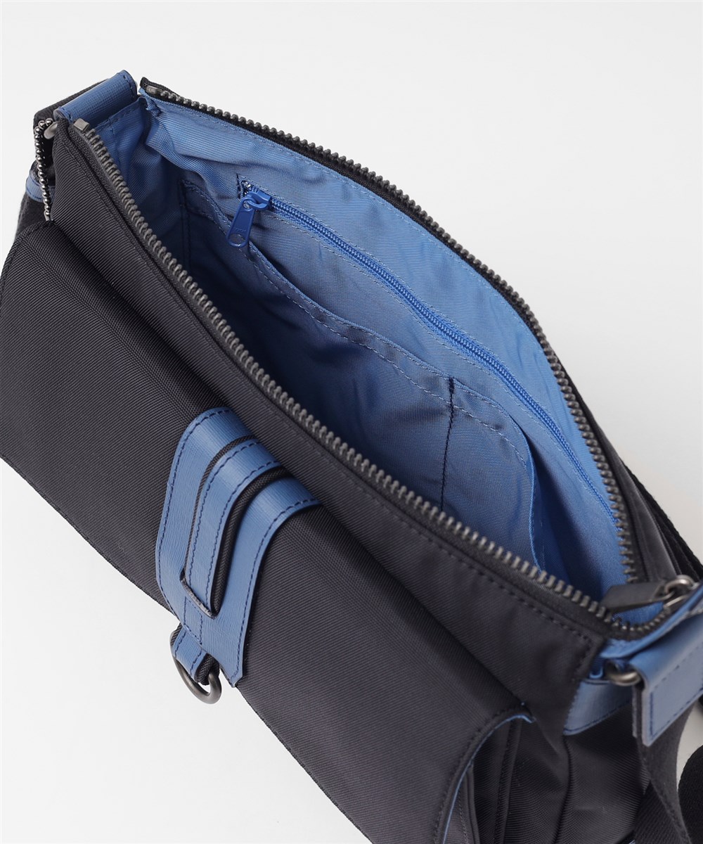 ランバン オン ブルー ドロップ ショルダーバッグ B5