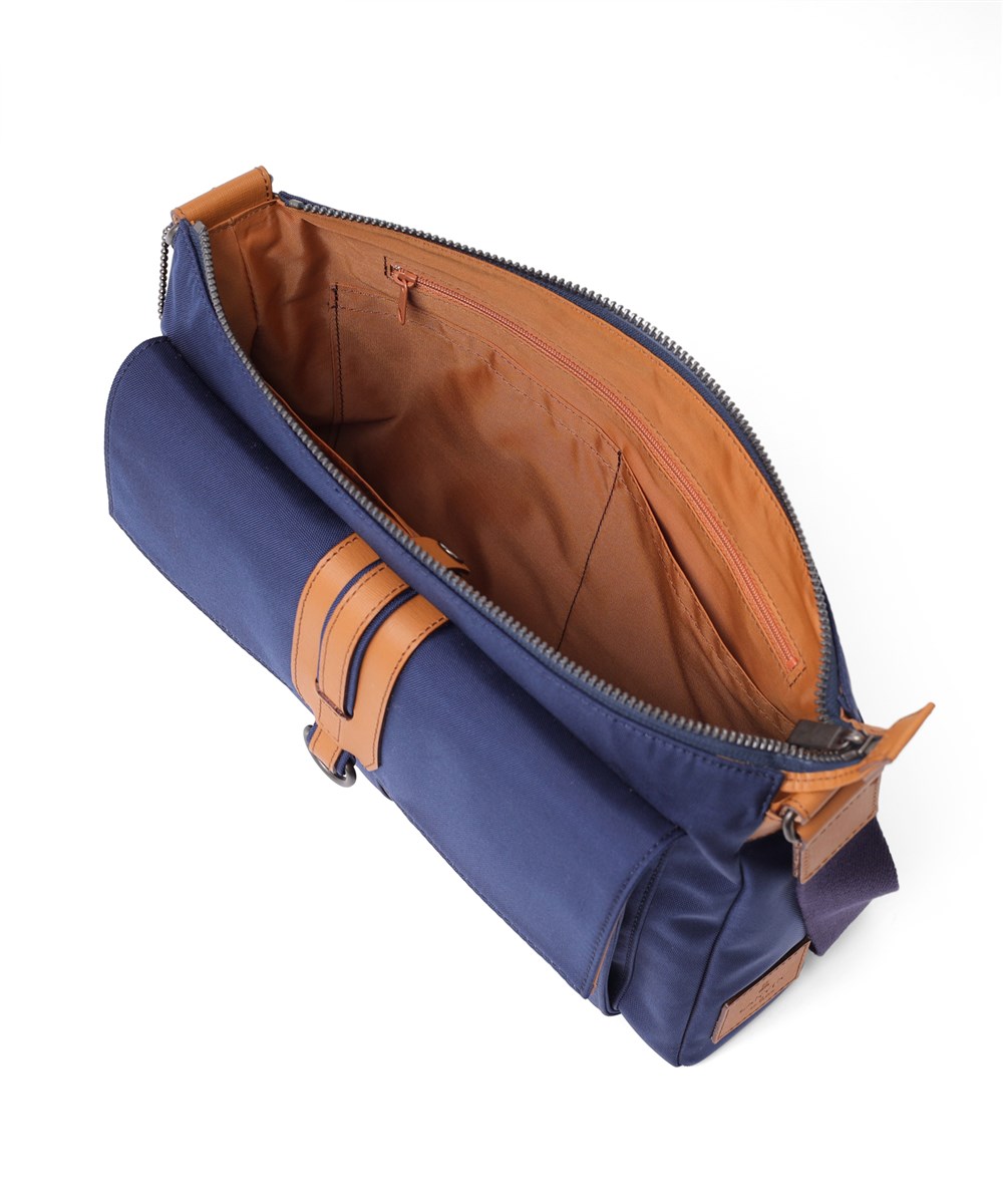 ランバン オン ブルー ドロップ ショルダーバッグ A4