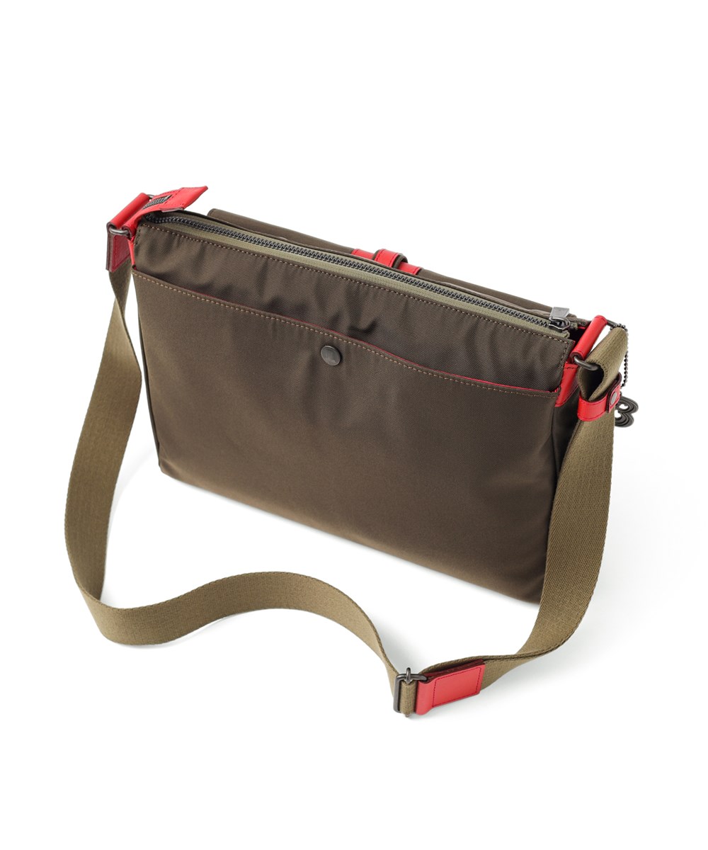 ランバン オン ブルー ドロップ ショルダーバッグ A4