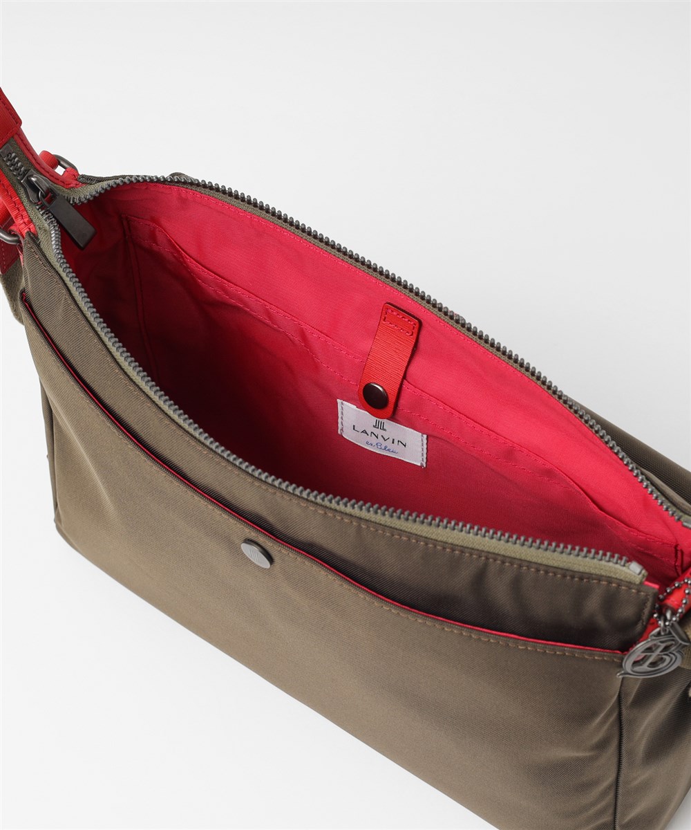 ランバン オン ブルー ドロップ ショルダーバッグ A4