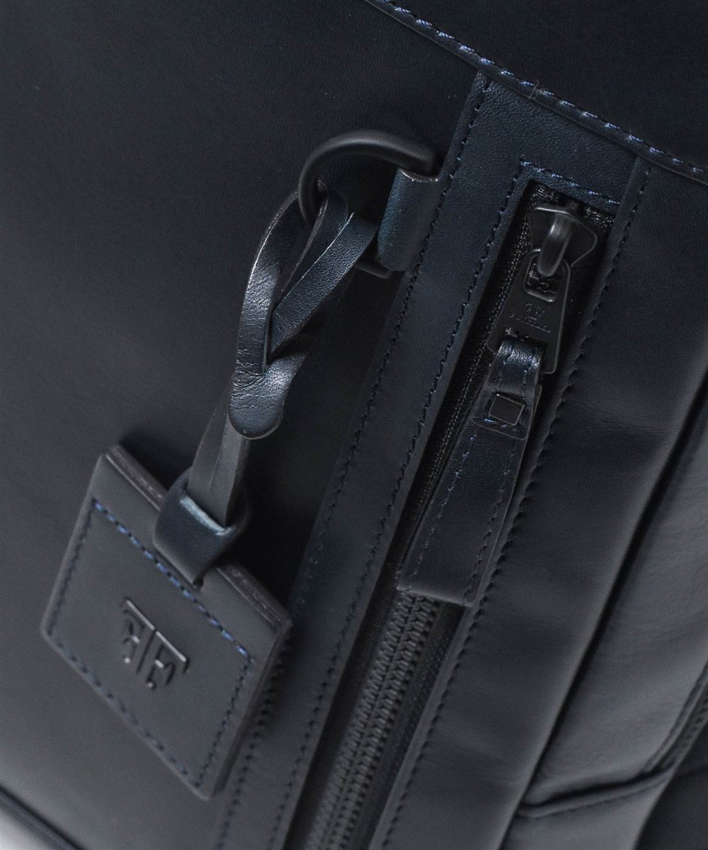 フジタカ ホーク レザーリュック A4