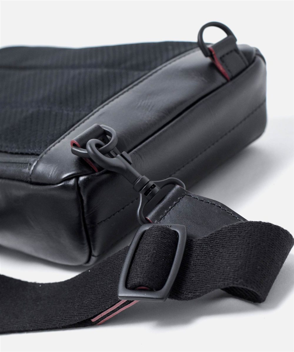 フジタカ ホーク レザーワンショルダーバッグ スモール