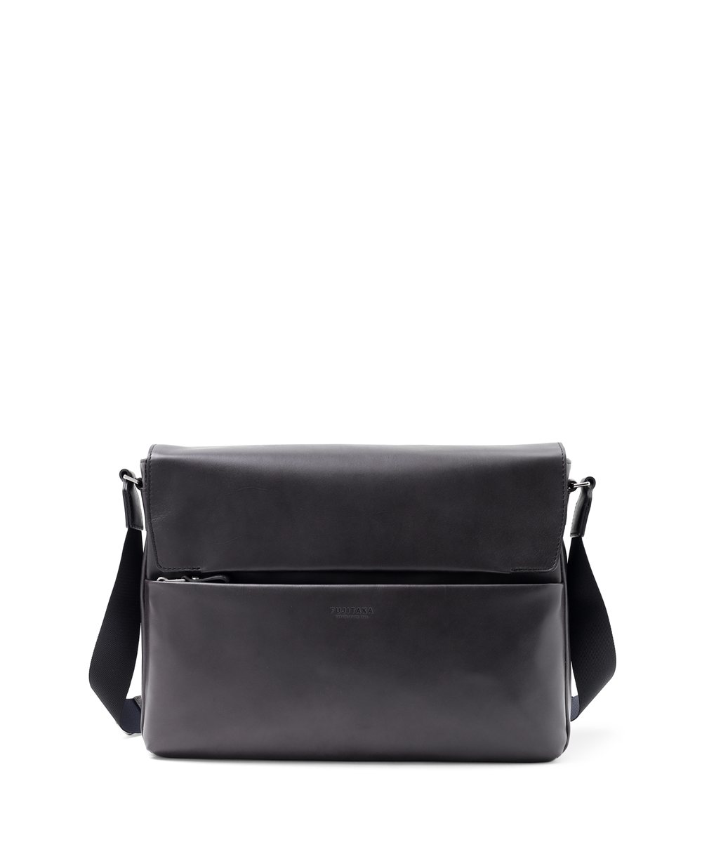 フジタカ ニューポスタ レザーショルダーバッグ A4