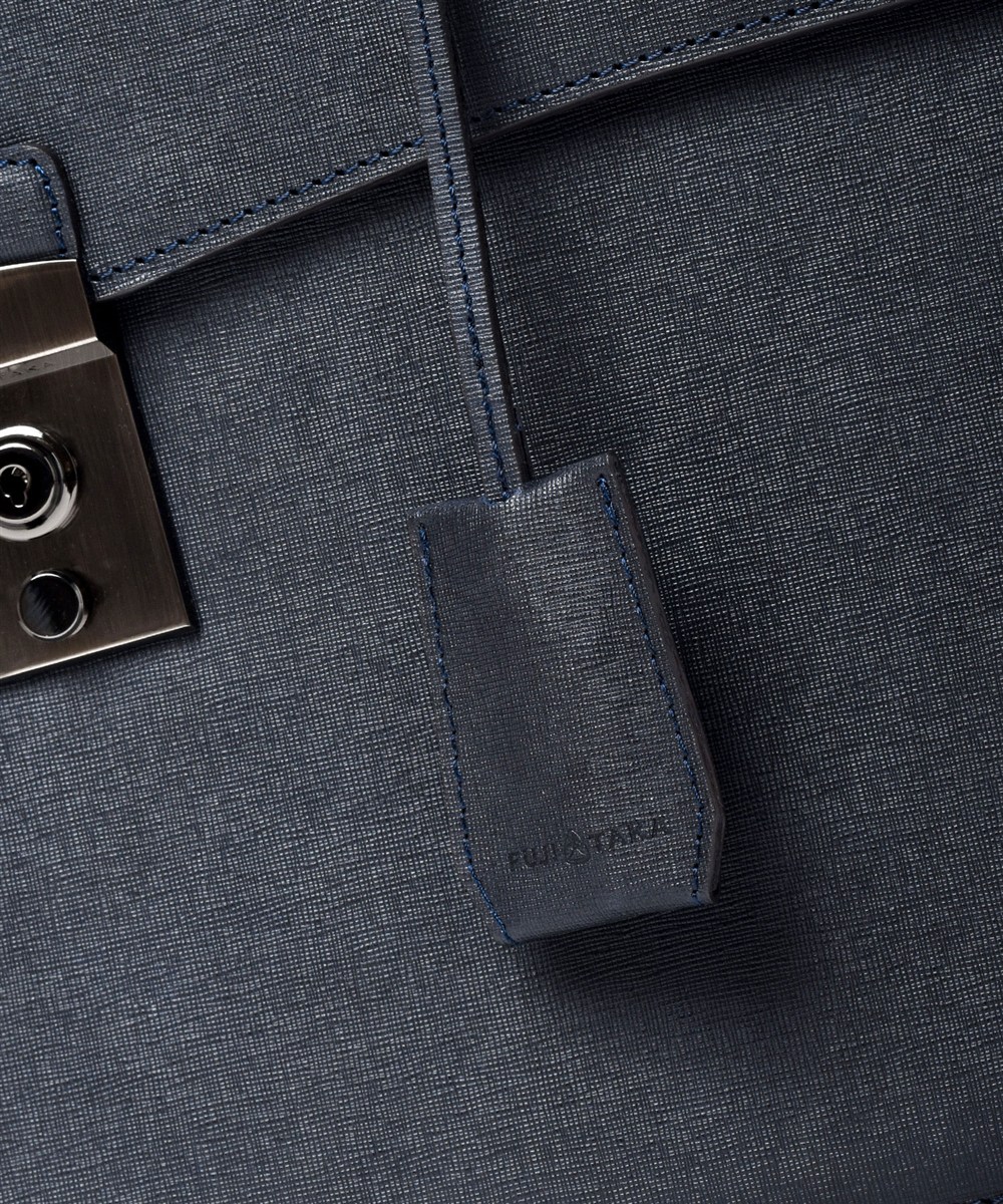 フジタカ ディアマン レザービジネスバッグ A4 カブセ