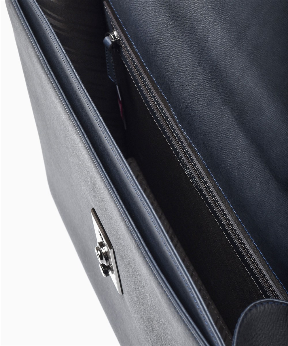 フジタカ ディアマン レザービジネスバッグ A4 カブセ