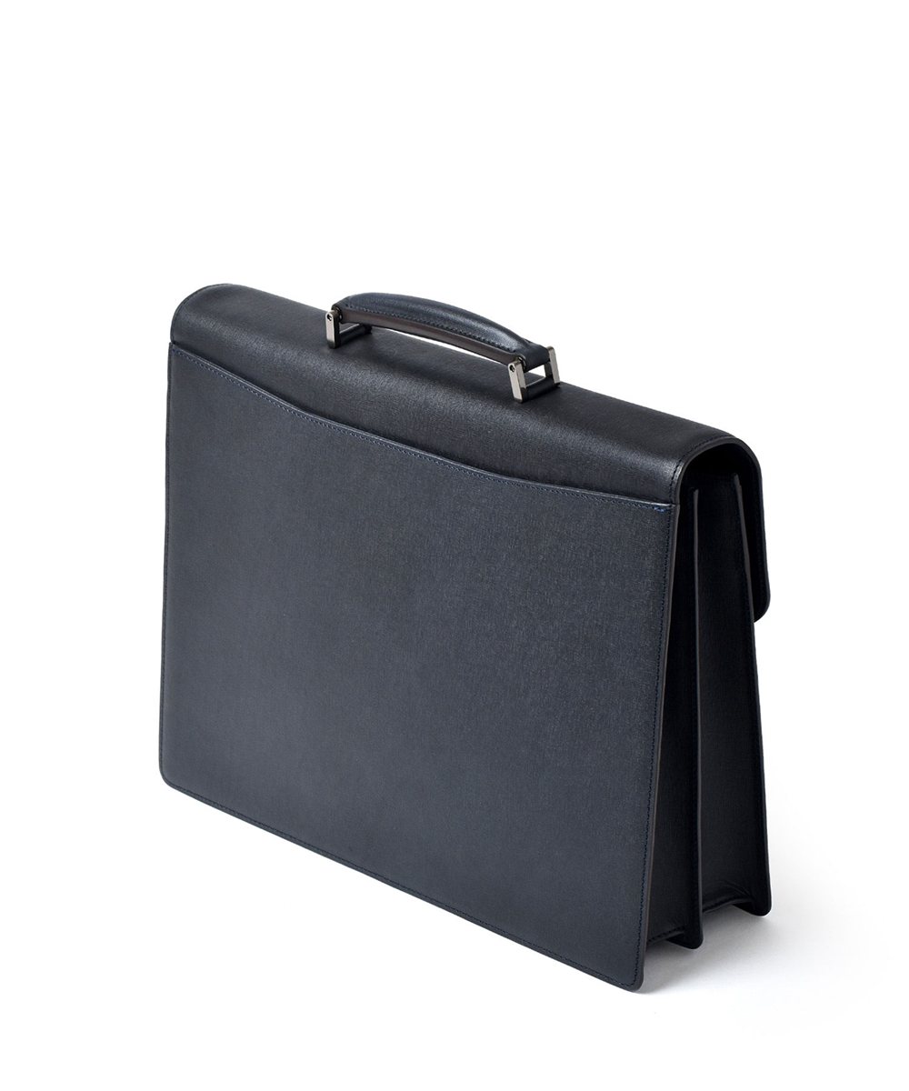 フジタカ ディアマン レザービジネスバッグ B4 ダブルルーム カブセ