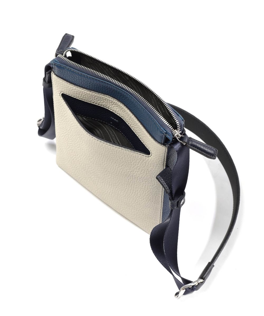 フジタカ ソル ネックポーチ型 レザーショルダーバッグ