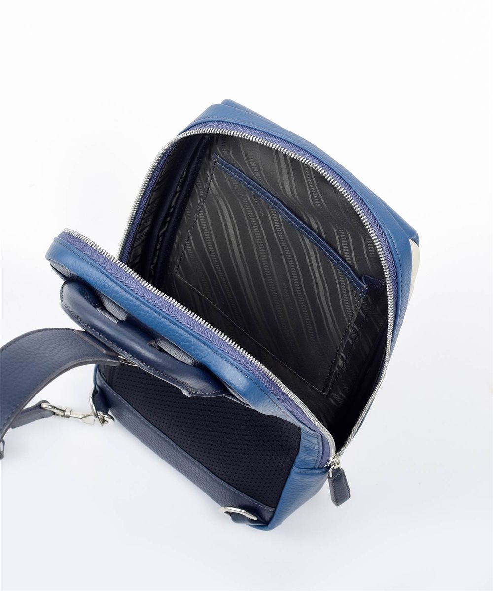 フジタカ ソル レザーワンショルダーバッグ