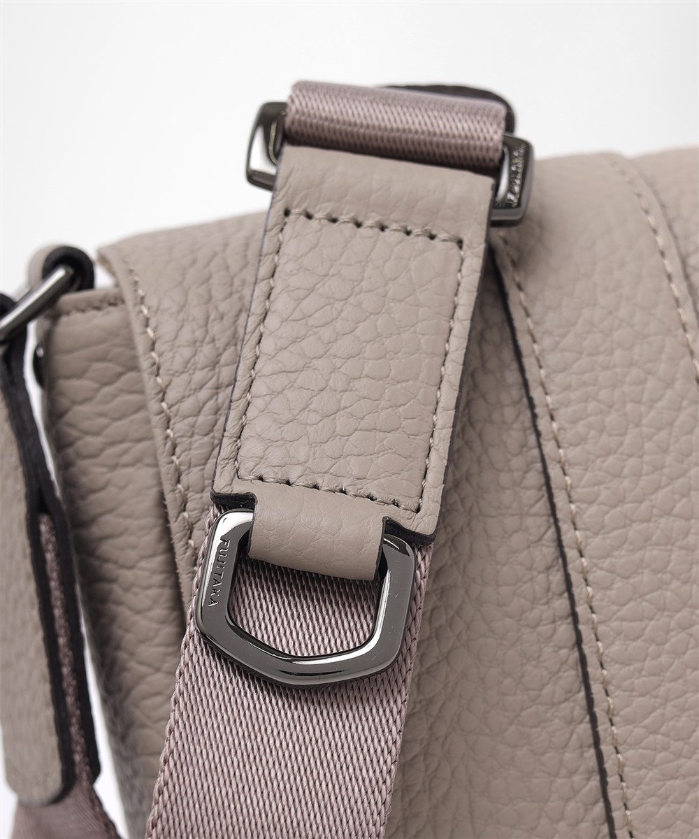 フジタカ アルタ かぶせ レザーショルダーバッグ B5