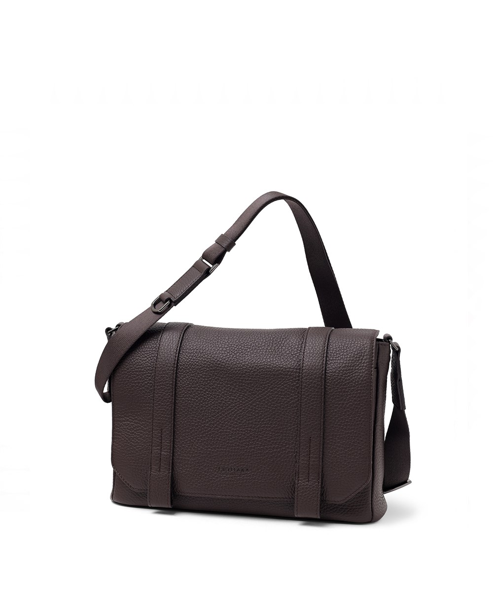 フジタカ アルタ かぶせ レザーショルダーバッグ B5