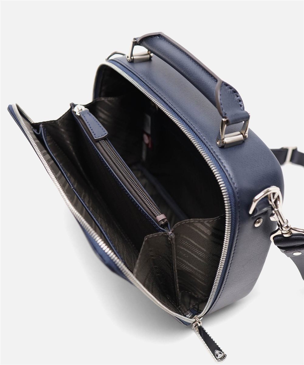 フジタカ オーブ レザーショルダーバッグ 手付き