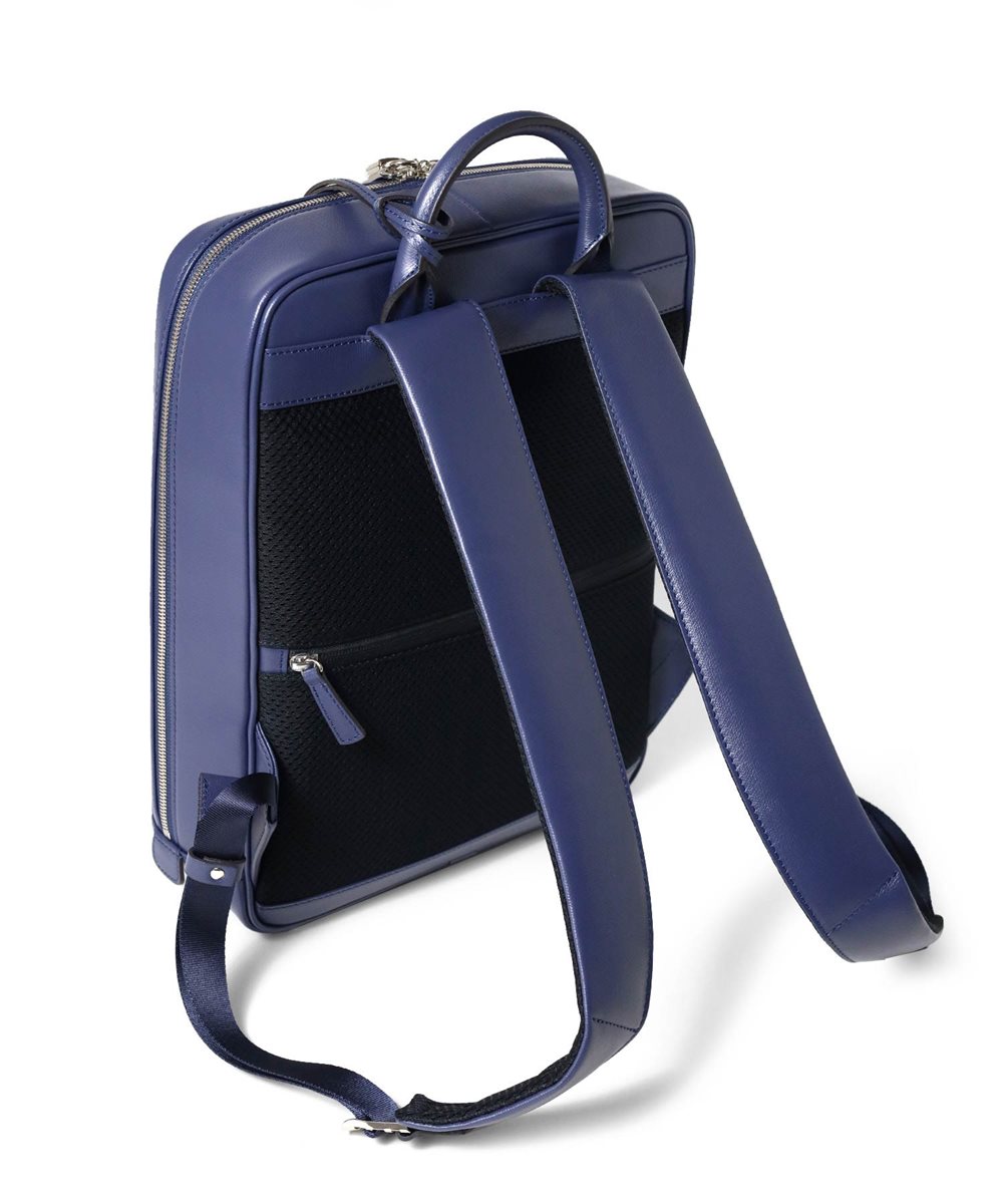 フジタカ オーブ レザーリュック A4