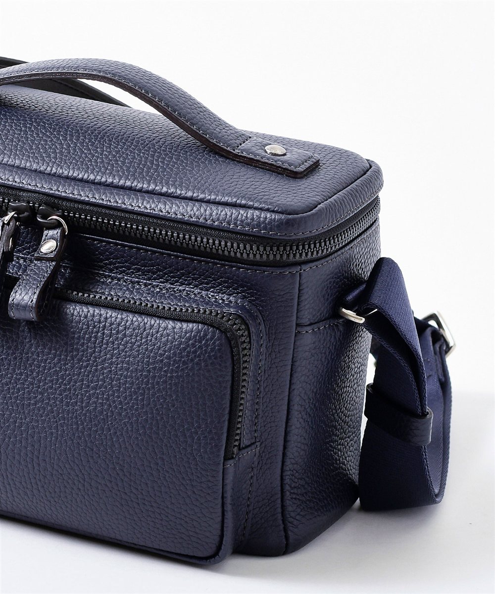 フジタカ ミーツ HIROSHI SEO 旅するバッグ カメラ用インナー付き レザーショルダーバッグ