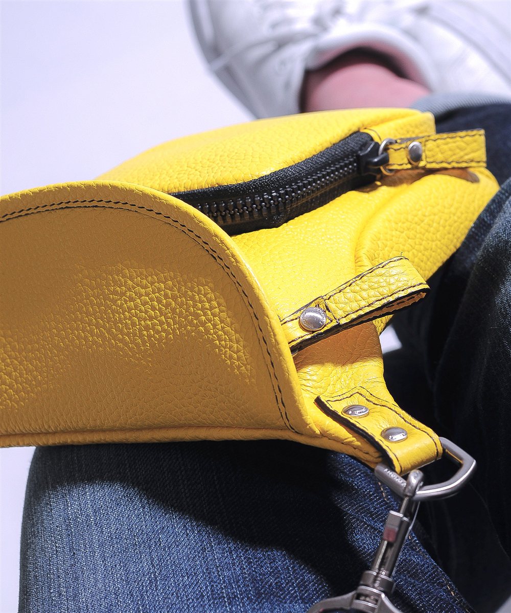 フジタカ ミーツ HIROSHI SEO 旅に最高なタテ型 ウエストバッグ