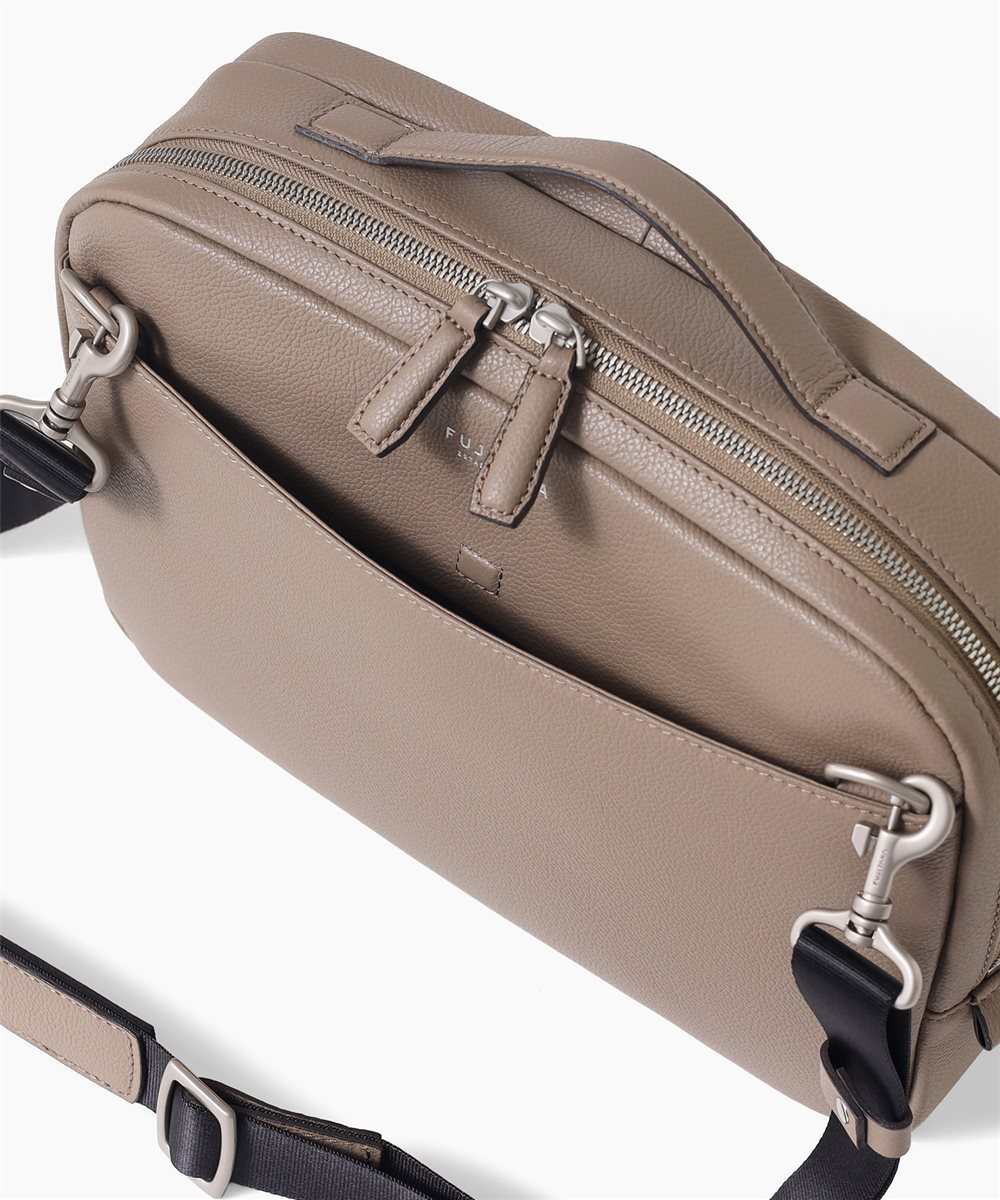 フジタカ パケット レザーショルダーバッグ B5 2WAY