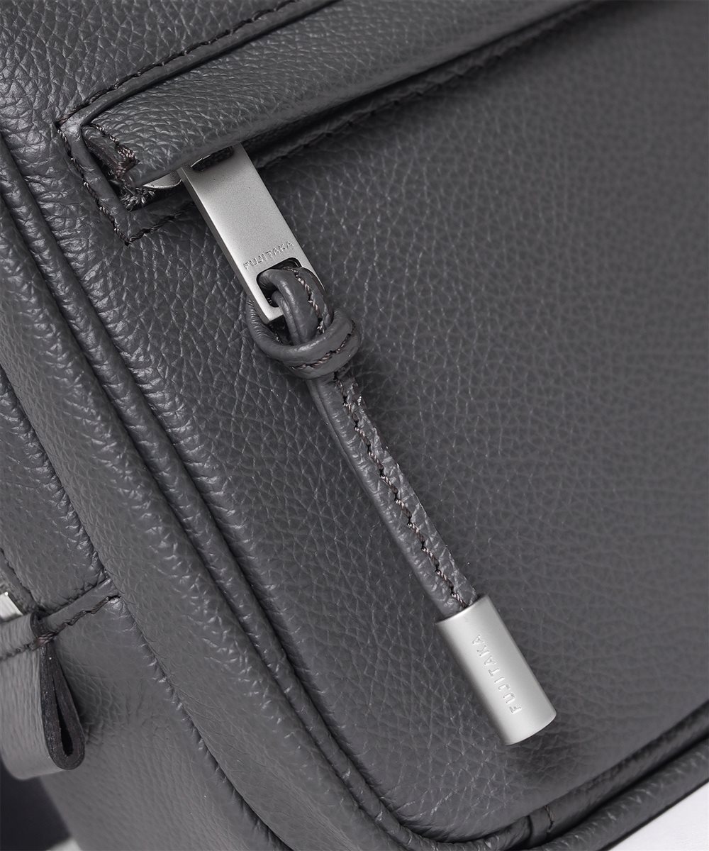 フジタカ パケット コンパクト レザースリングバッグ