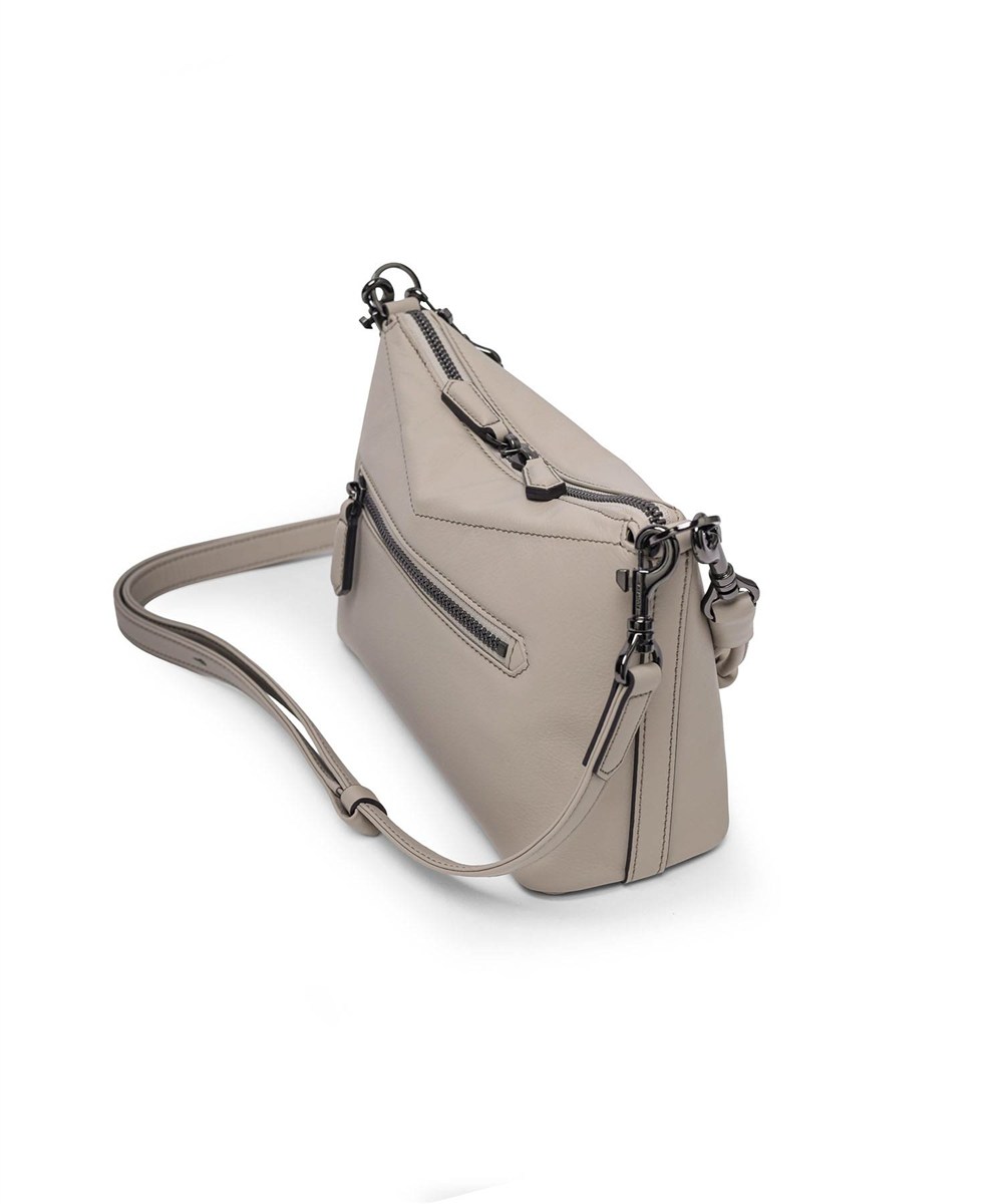 フジタカ トレッソ レザーショルダーバッグ ミニ