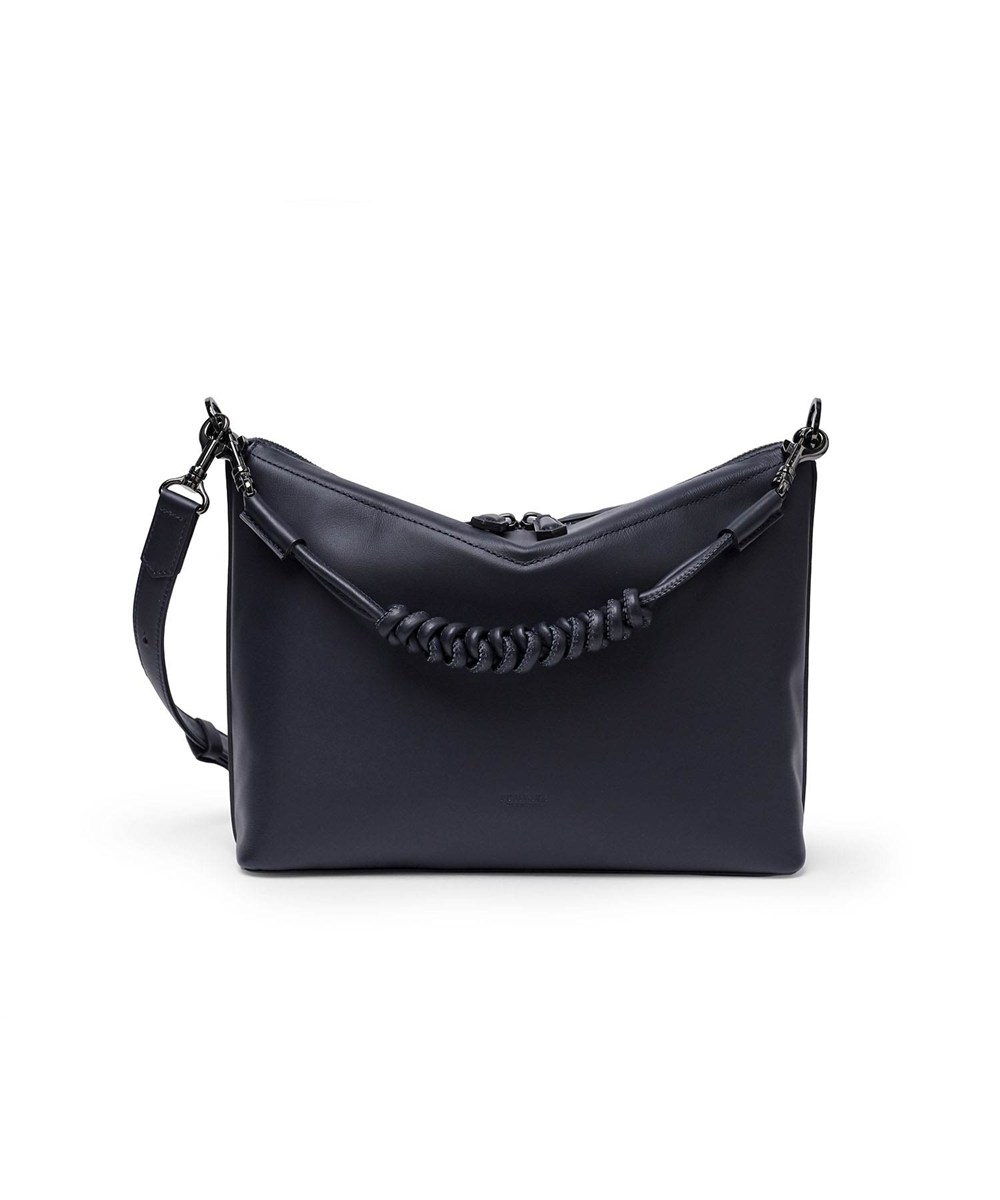 フジタカ トレッソ レザーショルダーバッグ B5