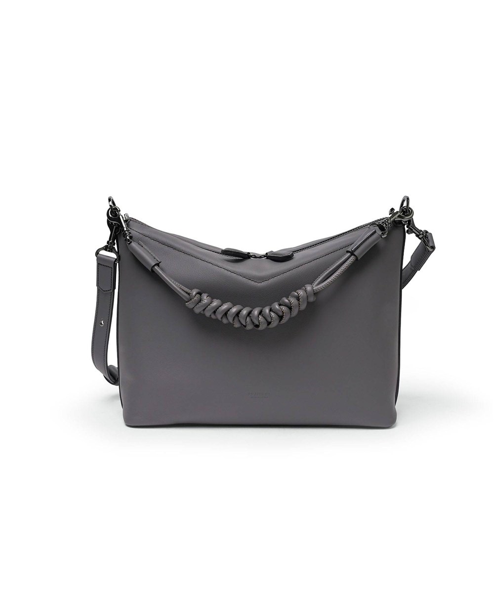 フジタカ トレッソ レザーショルダーバッグ B5