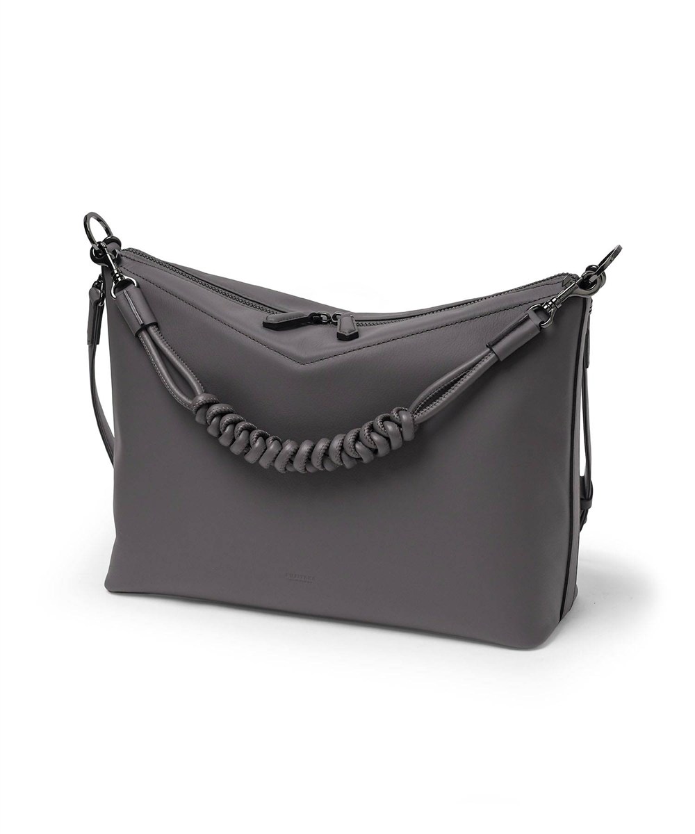 フジタカ トレッソ レザーショルダーバッグ A4