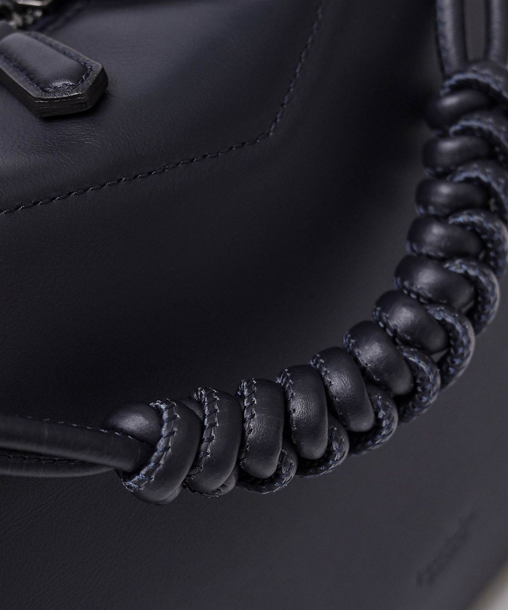 フジタカ トレッソ レザーショルダーバッグ A4