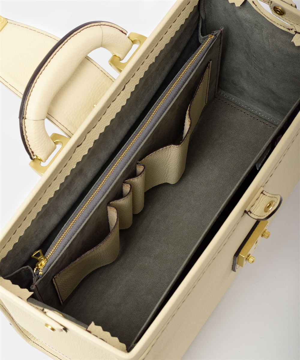 フジタカ ダレス ダレスバッグ  B5