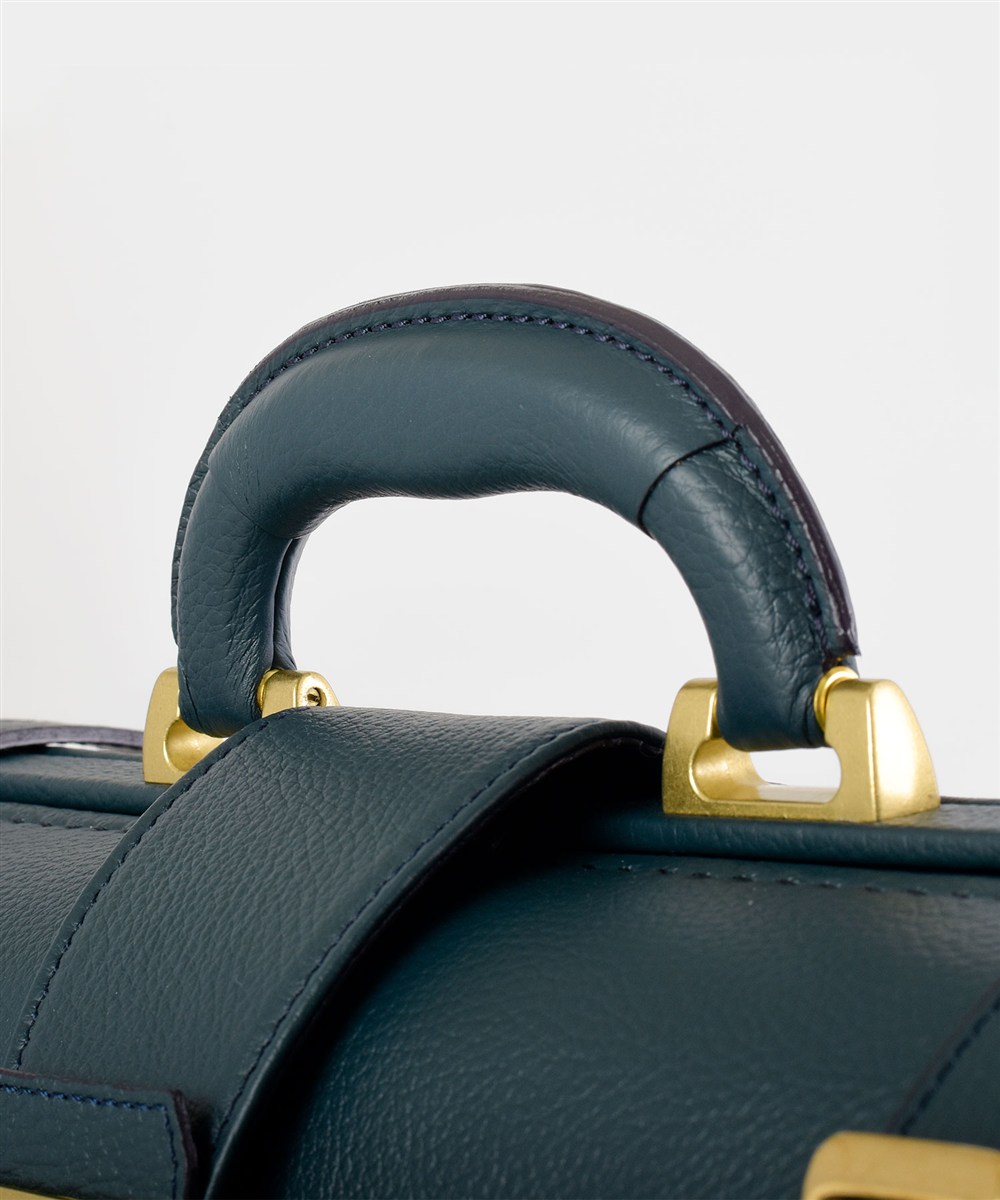 フジタカ ダレス ダレスバッグ B4