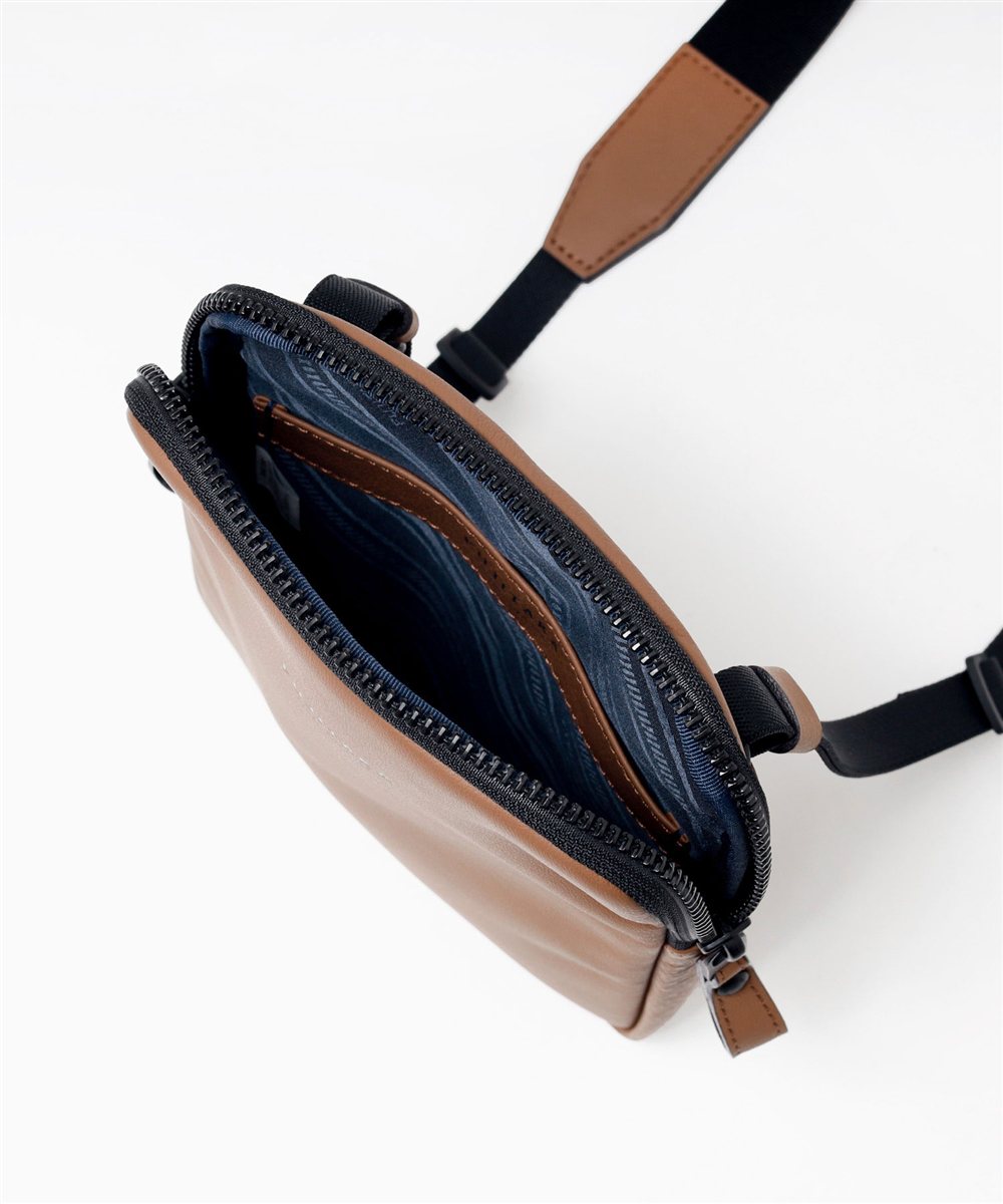 フジタカ ロカス レザーショルダーバッグ ミニ