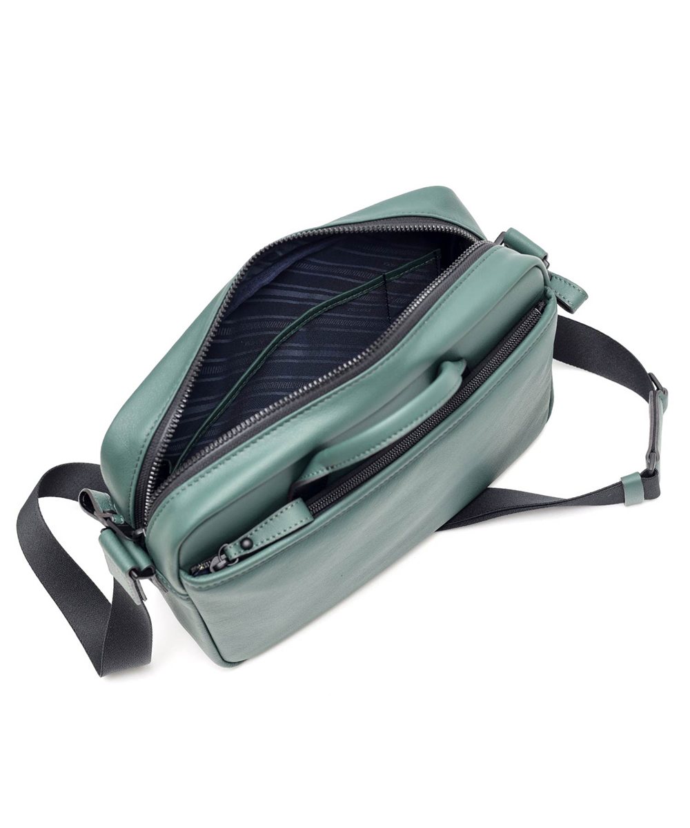 フジタカ ロカス ハンドル付きレザーショルダーバッグ B5