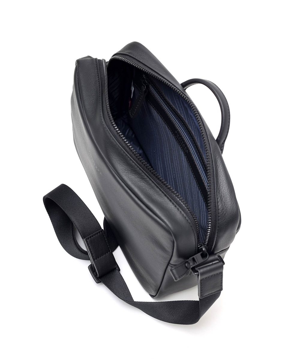 フジタカ ロカス ハンドル付きレザーショルダーバッグ A4