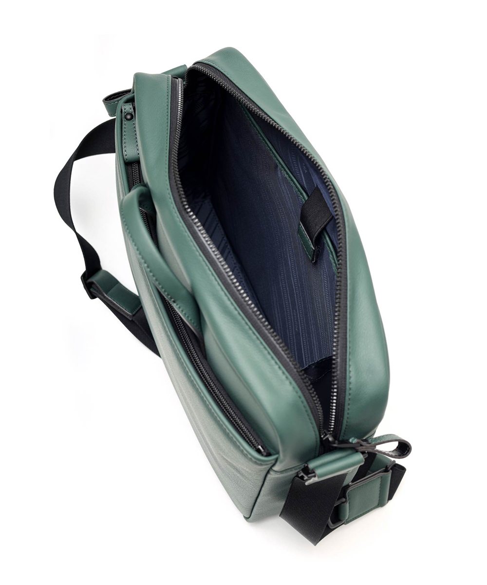 フジタカ ロカス ハンドル付きレザーショルダーバッグ A4