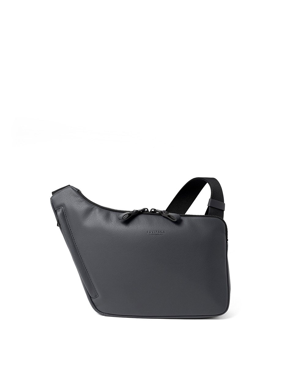 フジタカ ロカス レザーショルダーバッグ