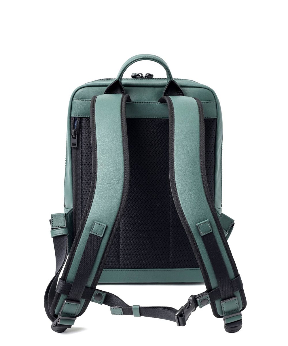 フジタカ ロカス レザーリュック A4 薄マチ