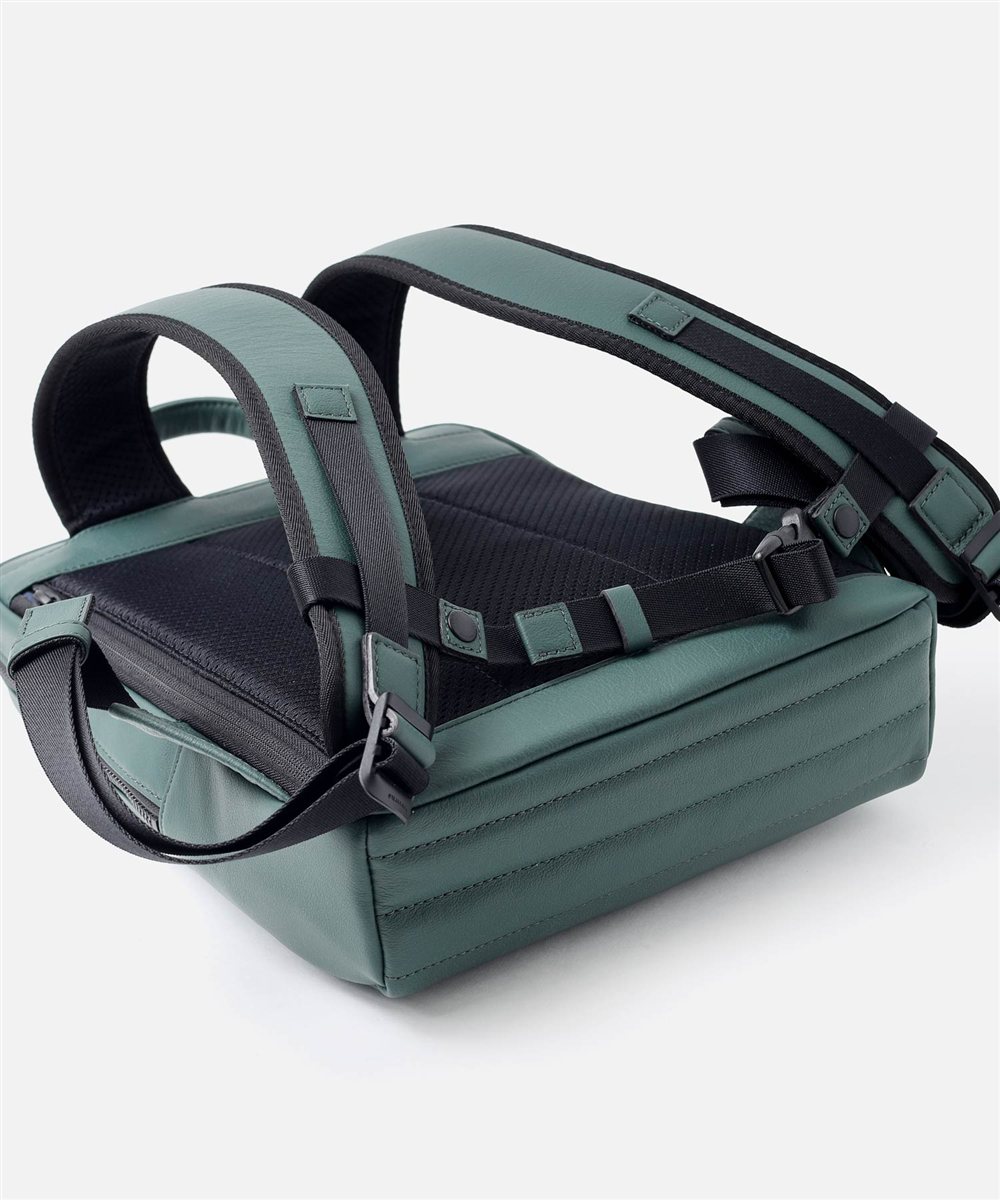 フジタカ ロカス レザーリュック A4 薄マチ