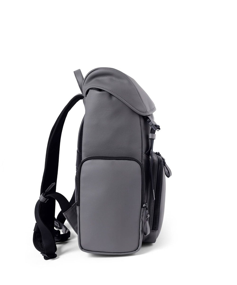 フジタカ ロカス レザーリュック