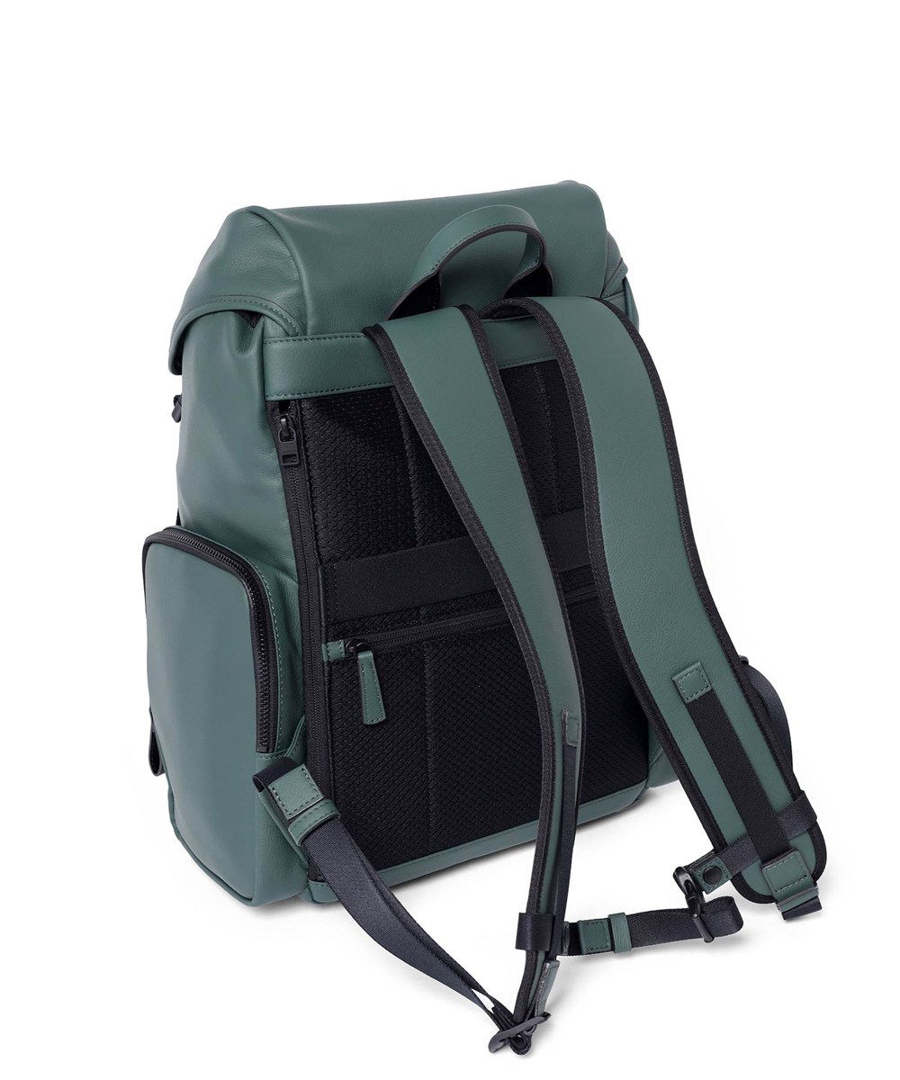 フジタカ ロカス レザーリュック