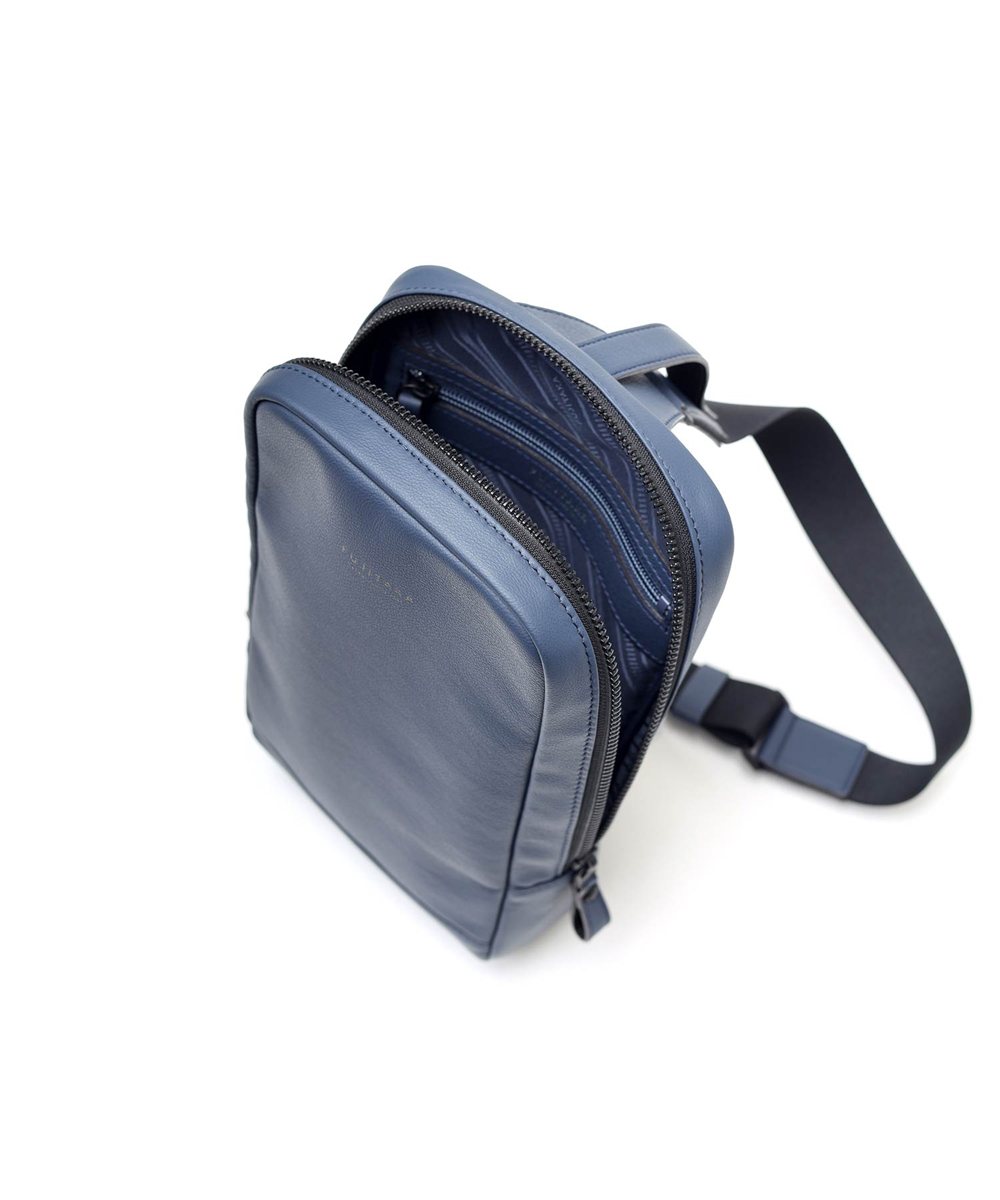 フジタカ ロカス レザーワンショルダーバッグ
