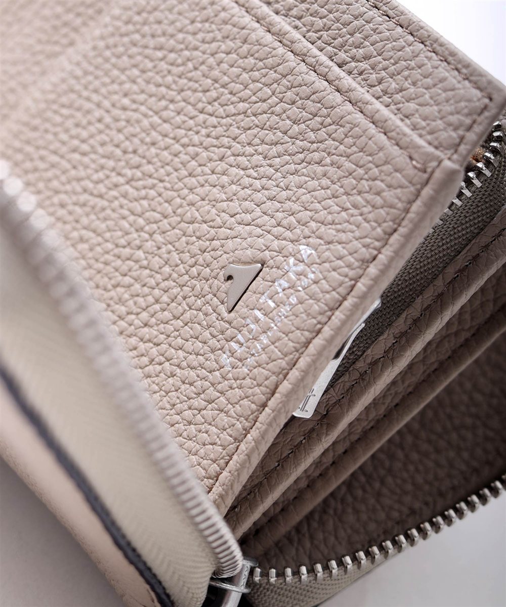 フジタカ トーノ ラウンドファスナー長財布 カード段19