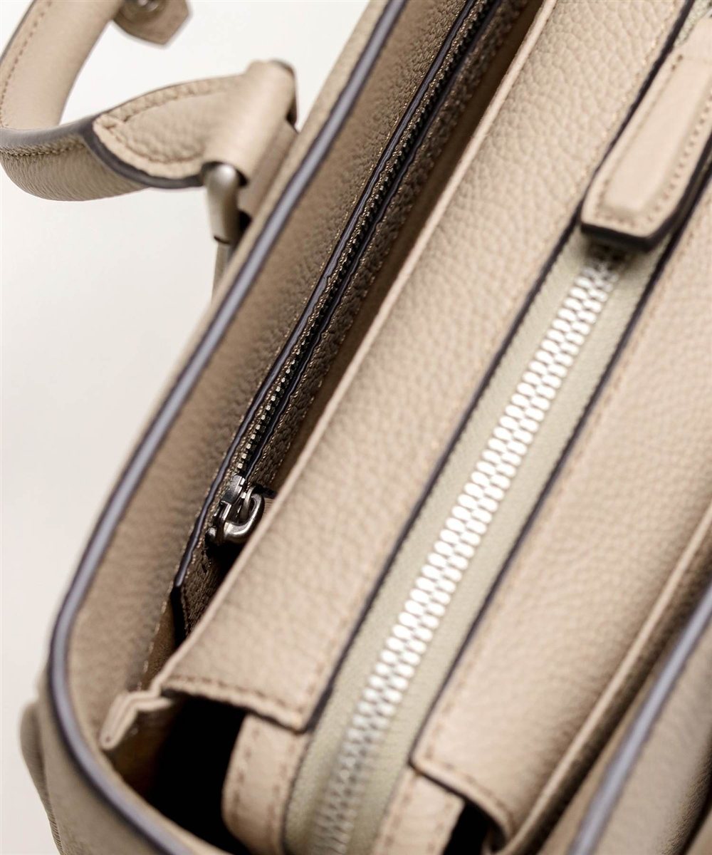 フジタカ トーノ レザートートバッグ A4