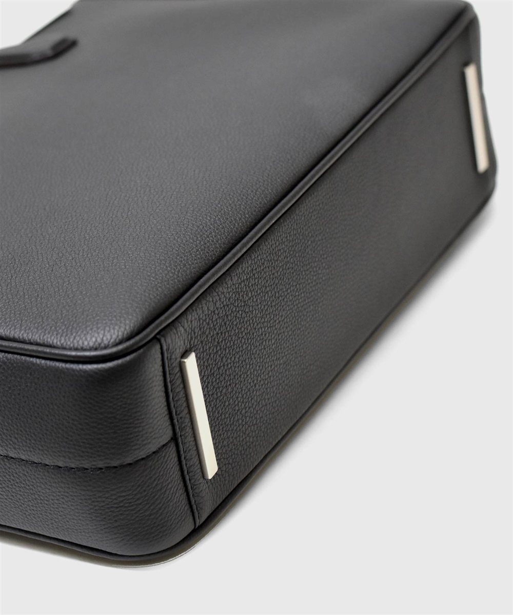 フジタカ トーノ レザーブリーフバッグ A4