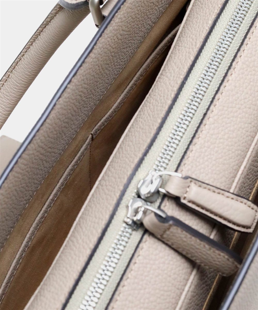 フジタカ トーノ レザーブリーフバッグ A4