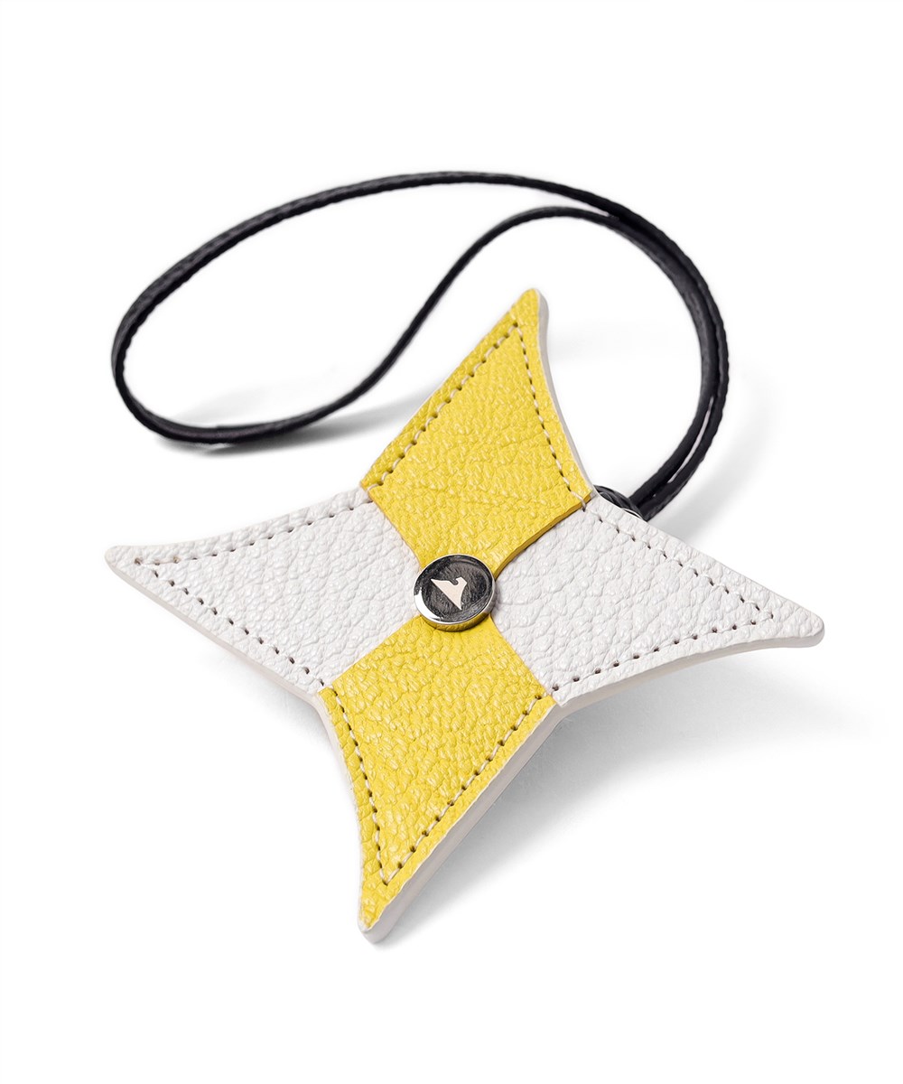 フジタカ レザーチャーム SHURIKEN