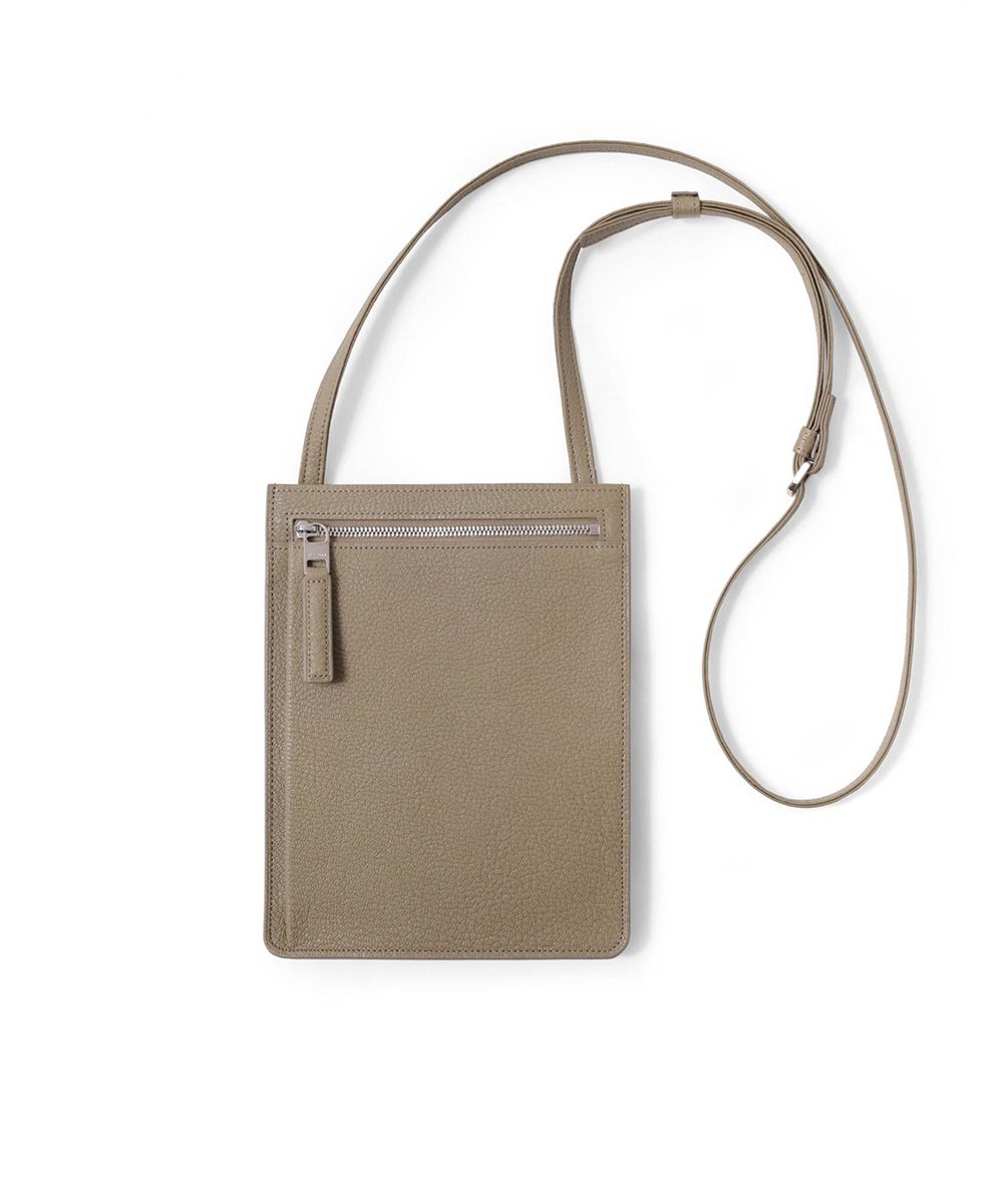 フジタカ シェーブル ゴートレザー スマホショルダーバッグ