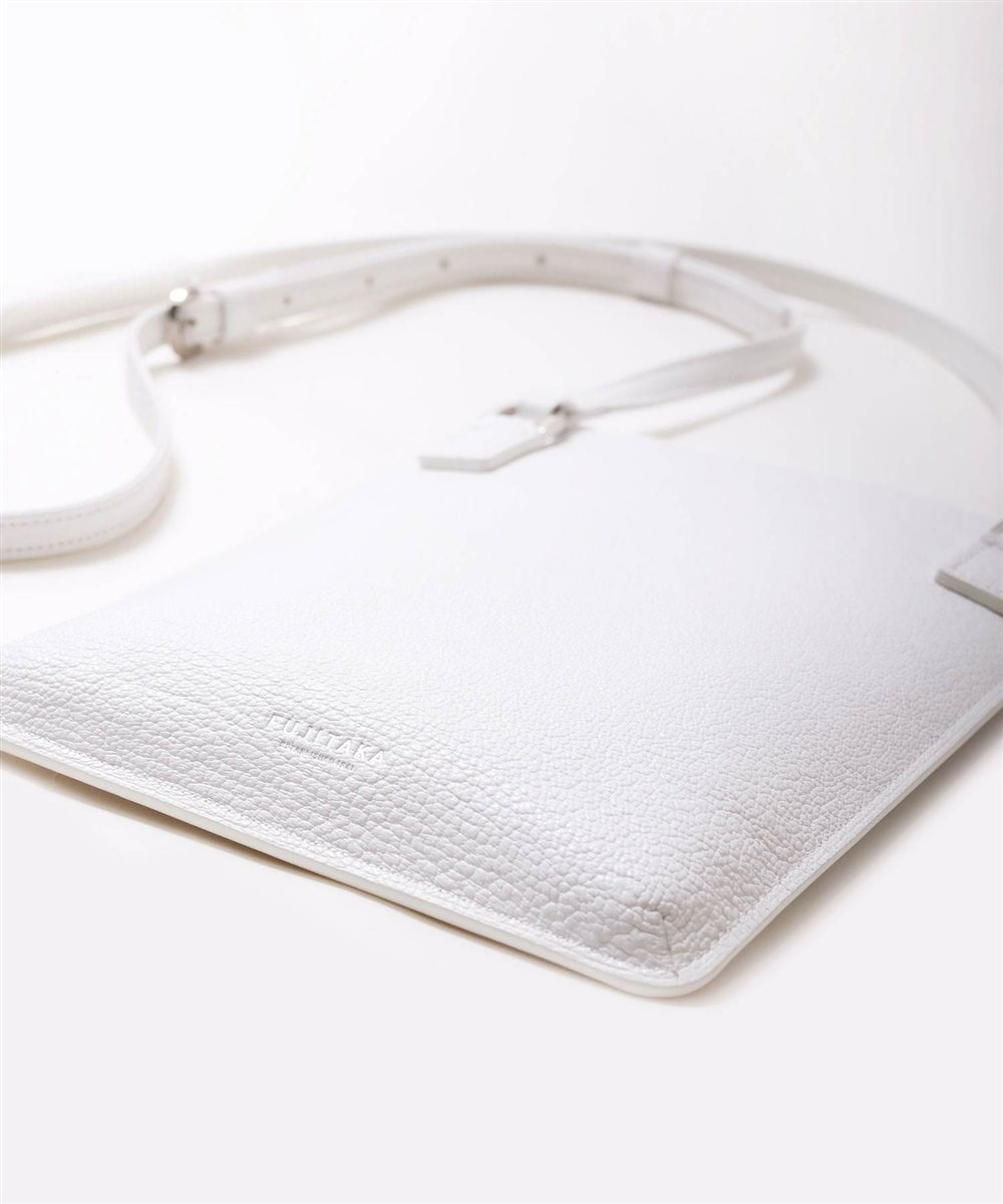 フジタカ シェーブル ゴートレザー スマホショルダーバッグ