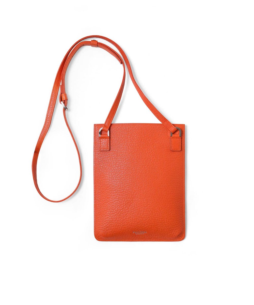 フジタカ シェーブル ゴートレザー スマホショルダーバッグ