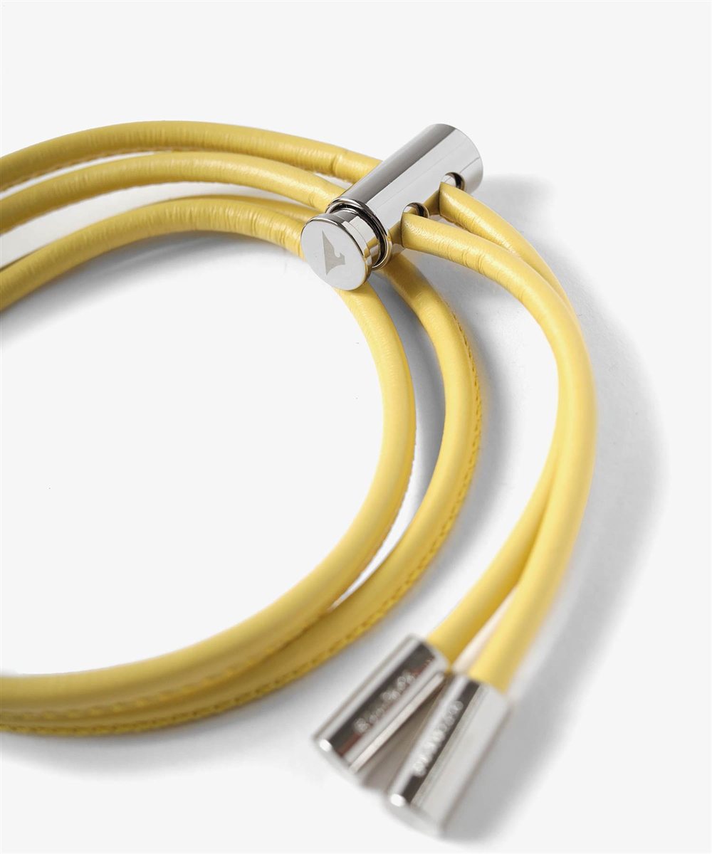 シェーブル ゴートレザー 総革ネックポーチ