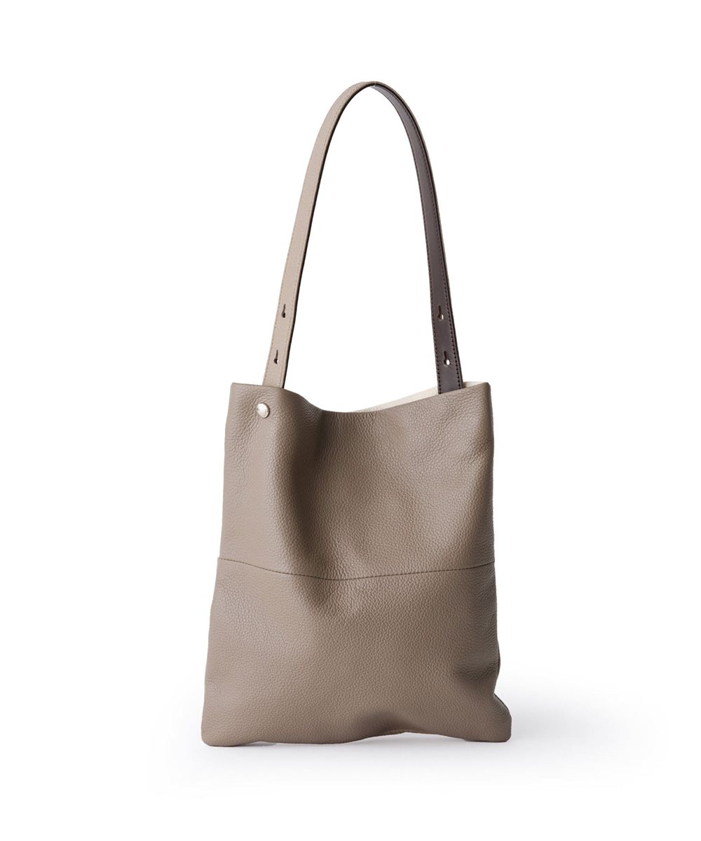 フジタカ シーム レザーマルチバッグ B5