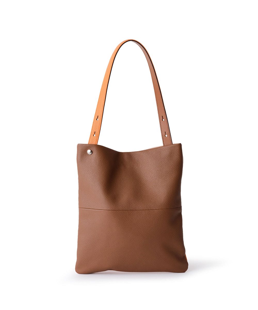 フジタカ シーム レザーマルチバッグ B5